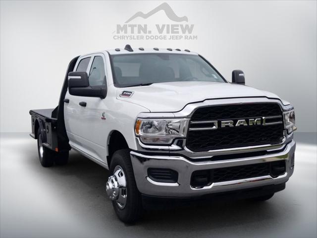 2024 RAM Ram 3500 Chassis Cab RAM 3500 TRADESMAN CREW CAB CHASSIS 4X4 60 CA