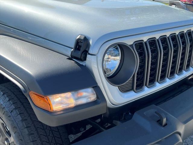 2024 Jeep Gladiator GLADIATOR SPORT 4X4