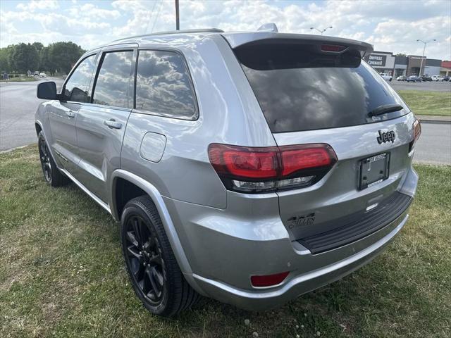 2021 Jeep Grand Cherokee Laredo X 4x4
