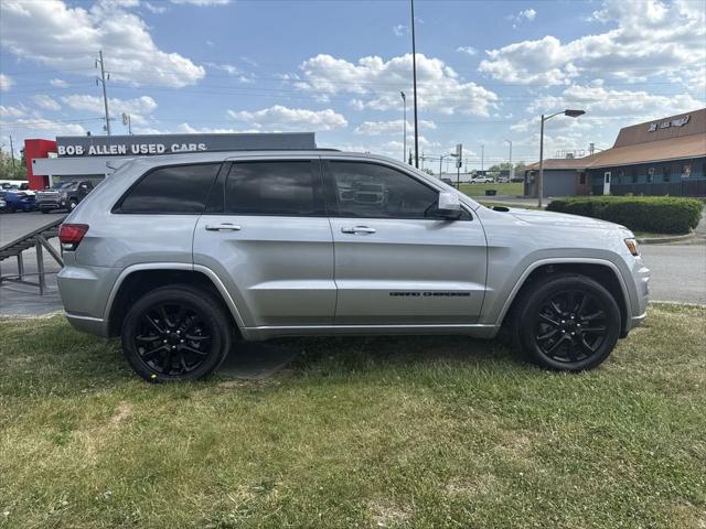 2021 Jeep Grand Cherokee Laredo X 4x4