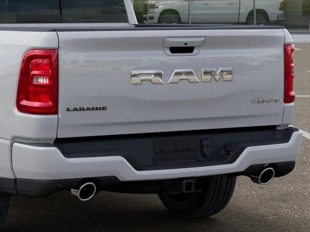 2025 Ram 1500 Laramie Crew Cab 4x4 57 Box