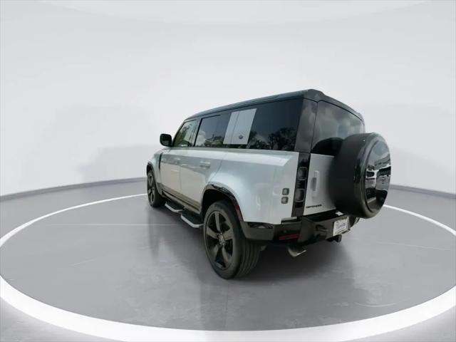 2023 Land Rover Defender 110 V8