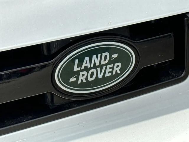 2023 Land Rover Defender 110 V8