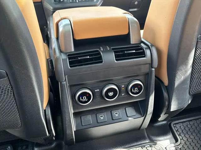 2023 Land Rover Defender 110 V8