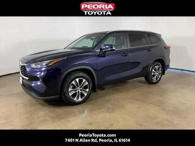 2023 Toyota Highlander XLE for sale in Peoria, IL