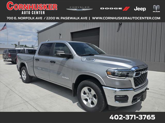 2025 RAM Ram 1500 RAM 1500 BIG HORN CREW CAB 4X4 64 BOX