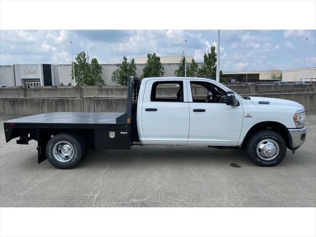 2024 RAM Ram 3500 Chassis Cab RAM 3500 TRADESMAN CREW CAB CHASSIS 4X4 60 CA 2024 RAM Ram 3500 Chassis Cab RAM 3500 TRADESMAN CREW CAB CHASSIS 4X4 60 CA