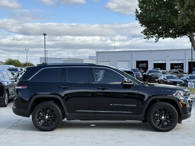 2023 Jeep Grand Cherokee Limited 4x4 2023 Jeep Grand Cherokee Limited 4x4