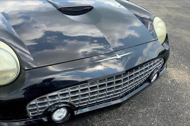 2003 Ford Thunderbird Deluxe