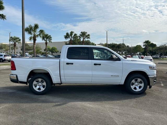 2025 RAM Ram 1500 RAM 1500 BIG HORN CREW CAB 4X2 57 BOX