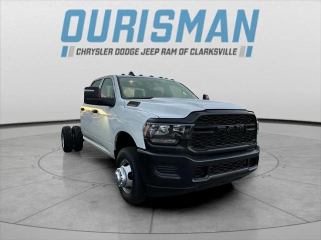 2024 RAM Ram 3500 Chassis Cab RAM 3500 TRADESMAN CREW CAB CHASSIS 4X4 60 CA