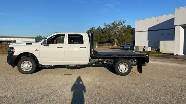 2024 RAM Ram 3500 Chassis Cab RAM 3500 TRADESMAN CREW CAB CHASSIS 4X4 60 CA