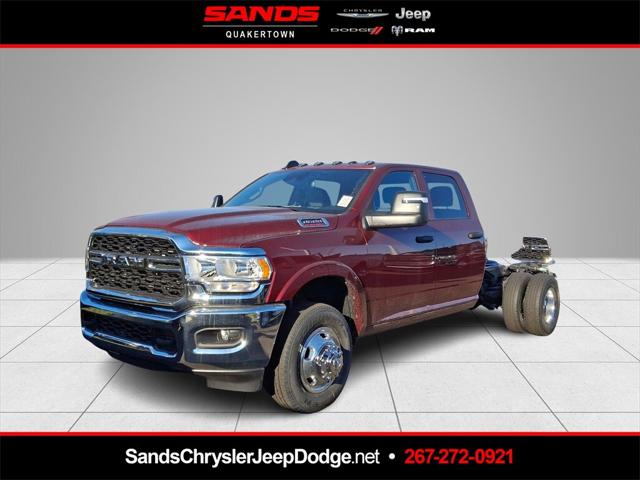 2024 RAM Ram 3500 Chassis Cab RAM 3500 TRADESMAN CREW CAB CHASSIS 4X4 60 CA