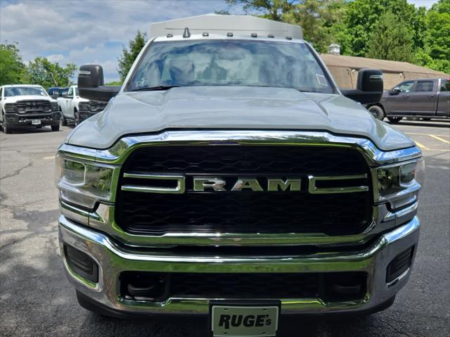 2024 RAM Ram 3500 Chassis Cab RAM 3500 TRADESMAN CHASSIS REGULAR CAB 4X4 60 CA