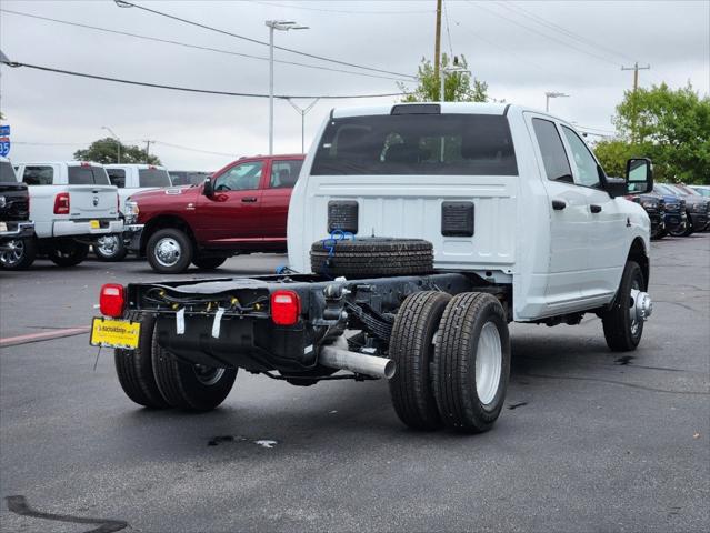 2024 RAM Ram 3500 Chassis Cab RAM 3500 TRADESMAN CREW CAB CHASSIS 4X4 60 CA
