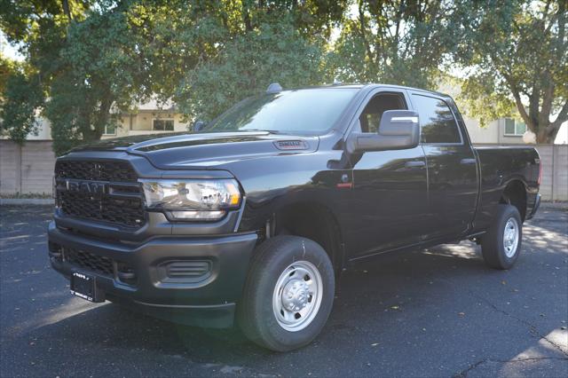 2024 RAM Ram 2500 RAM 2500 TRADESMAN CREW CAB 4X4 64 BOX