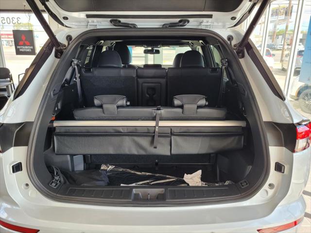 2024 Mitsubishi Outlander PHEV SEL BLACK EDITION S-AWC