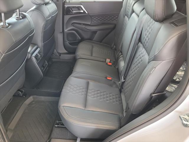 2024 Mitsubishi Outlander PHEV SEL BLACK EDITION S-AWC