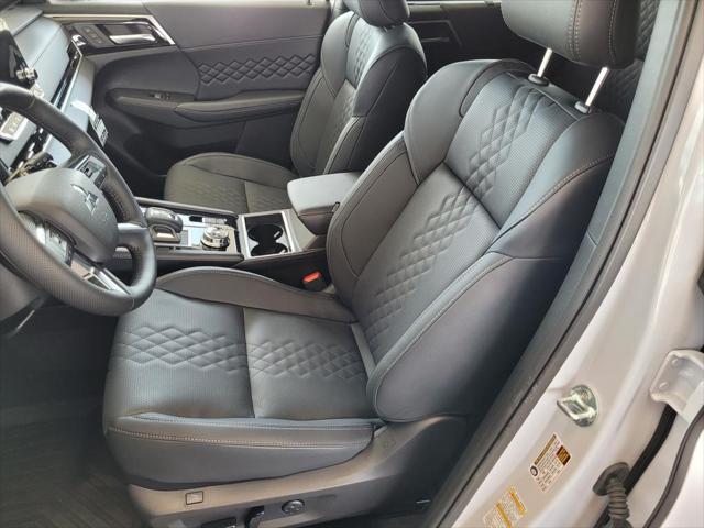2024 Mitsubishi Outlander PHEV SEL BLACK EDITION S-AWC