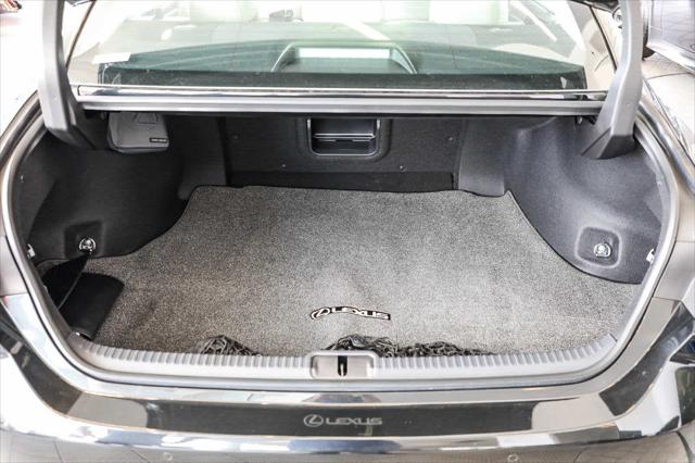 2025 Lexus ES ES 300h