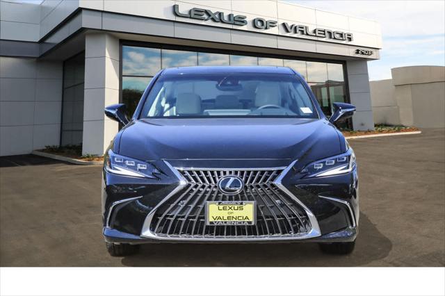 2025 Lexus ES ES 300h