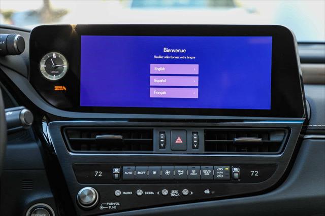 2025 Lexus ES ES 300h