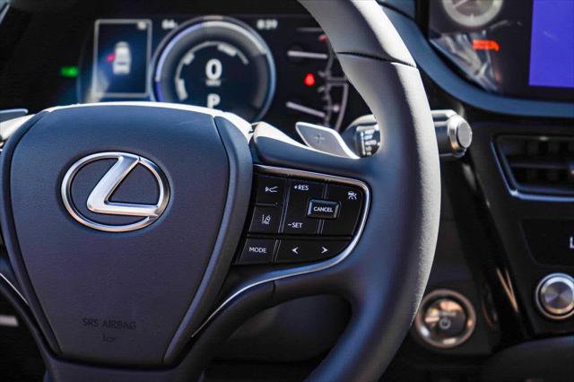 2025 Lexus ES ES 300h