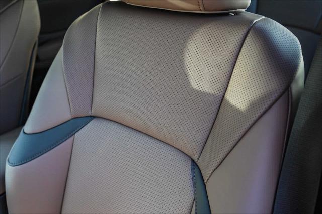 2025 Lexus ES ES 300h