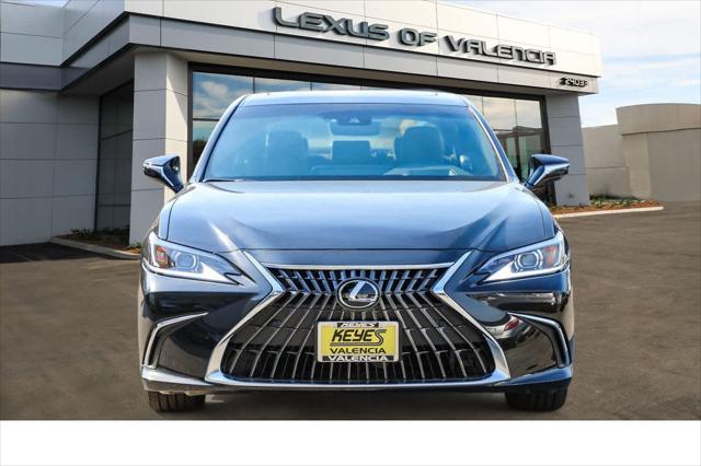 2025 Lexus ES ES 300h