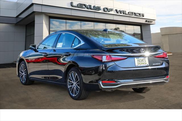 2025 Lexus ES ES 300h