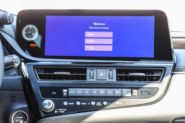 2025 Lexus ES ES 300h
