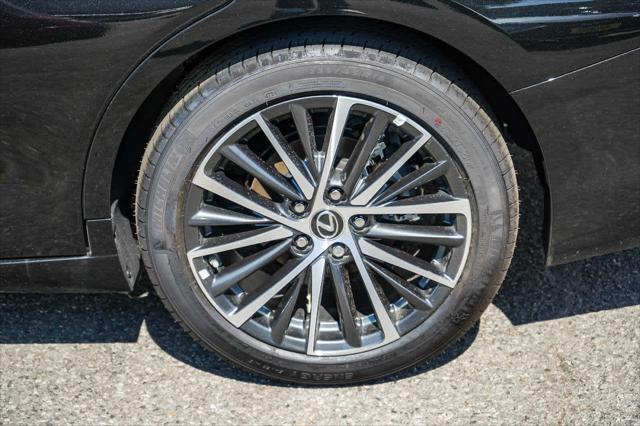 2025 Lexus ES ES 300h