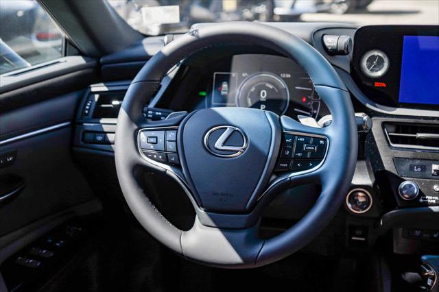 2025 Lexus ES ES 300h