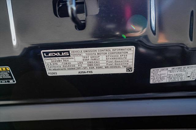 2025 Lexus ES ES 300h