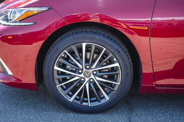 2025 Lexus ES ES 300h