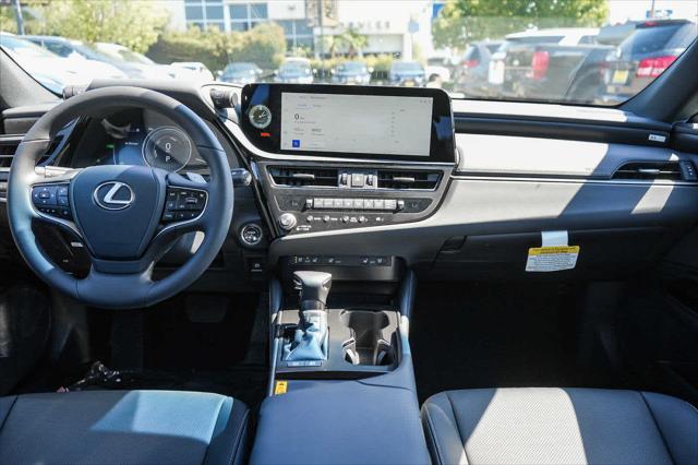 2025 Lexus ES ES 300h