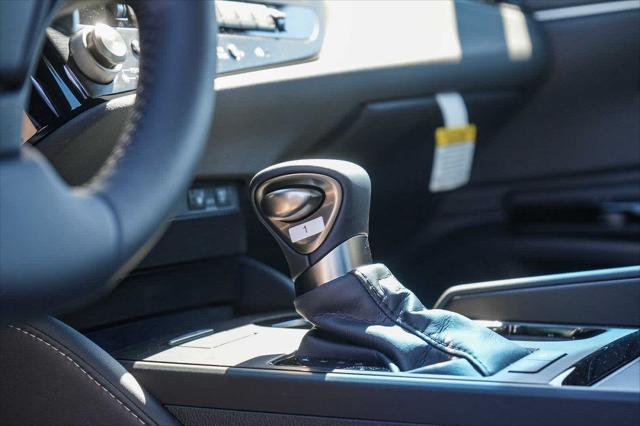 2025 Lexus ES ES 300h