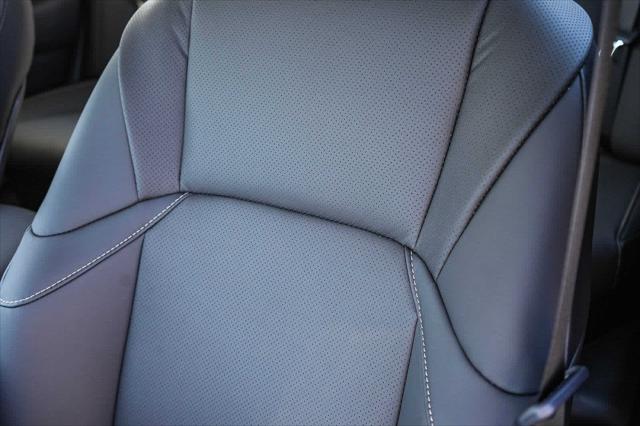 2025 Lexus ES ES 300h