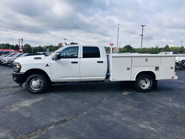 2024 RAM Ram 3500 Chassis Cab RAM 3500 TRADESMAN CREW CAB CHASSIS 4X4 60 CA