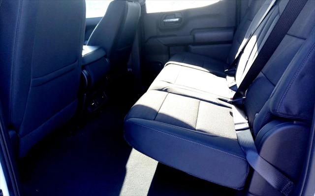 2024 Chevrolet Silverado 1500 4WD Crew Cab Short Bed Custom Trail Boss