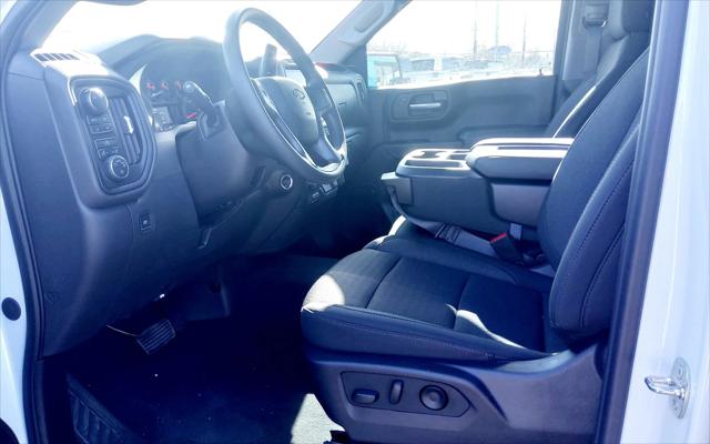 2024 Chevrolet Silverado 1500 4WD Crew Cab Short Bed Custom Trail Boss