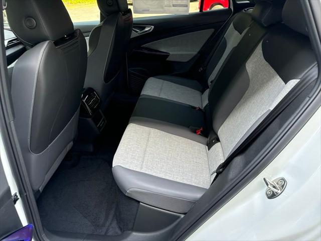 2024 Volkswagen ID.4 AWD Pro