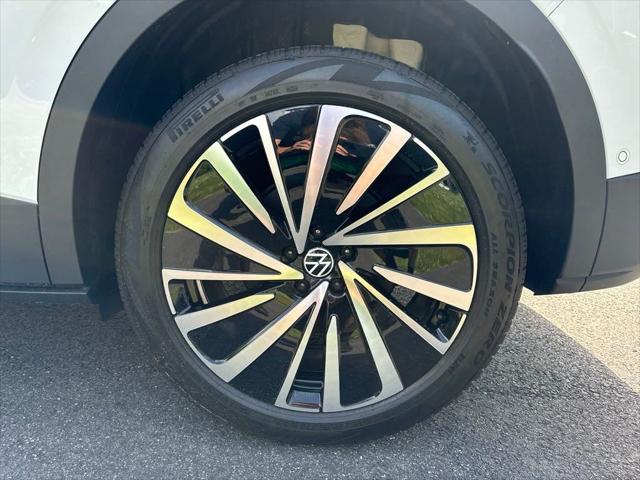 2024 Volkswagen ID.4 AWD Pro