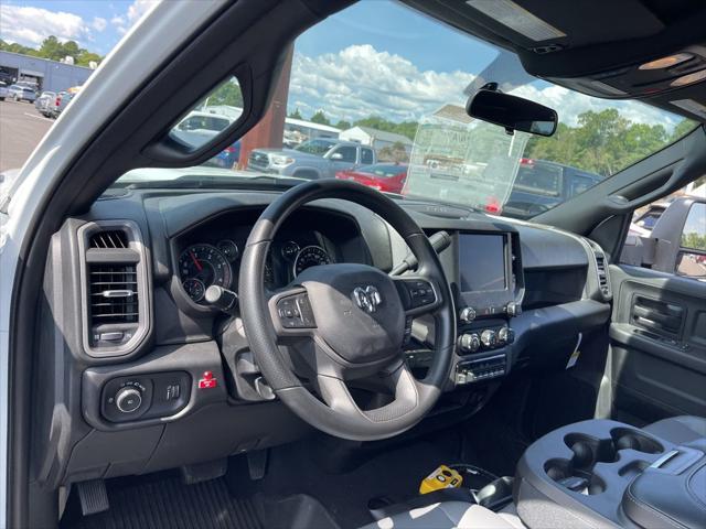 2024 Ram 3500 Tradesman/SLT/Laramie/Limited