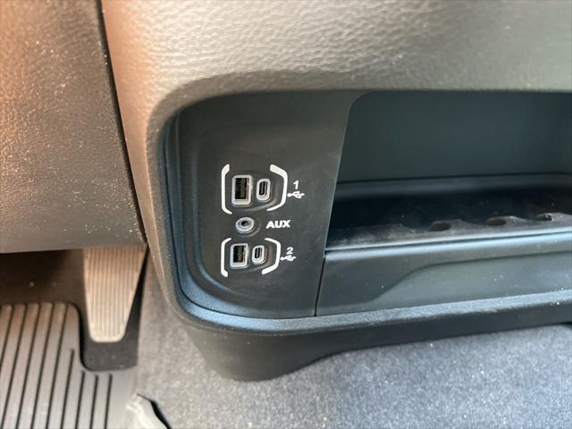 2024 Ram 3500 Tradesman/SLT/Laramie/Limited