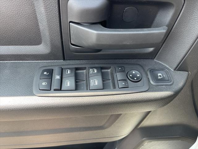 2024 Ram 3500 Tradesman/SLT/Laramie/Limited