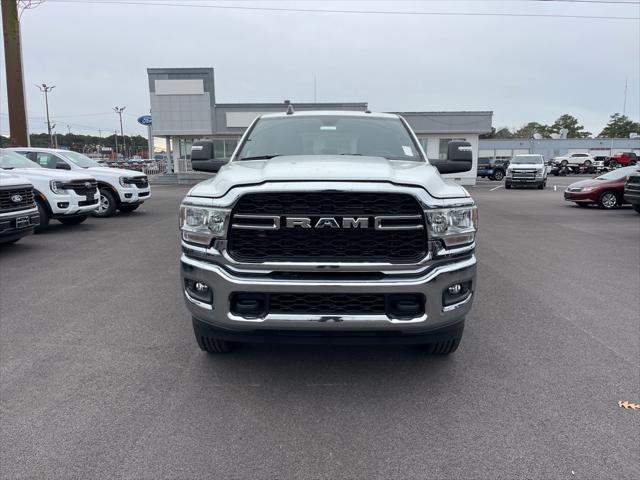 2024 RAM Ram 3500 RAM 3500 TRADESMAN CREW CAB 4X4 8 BOX