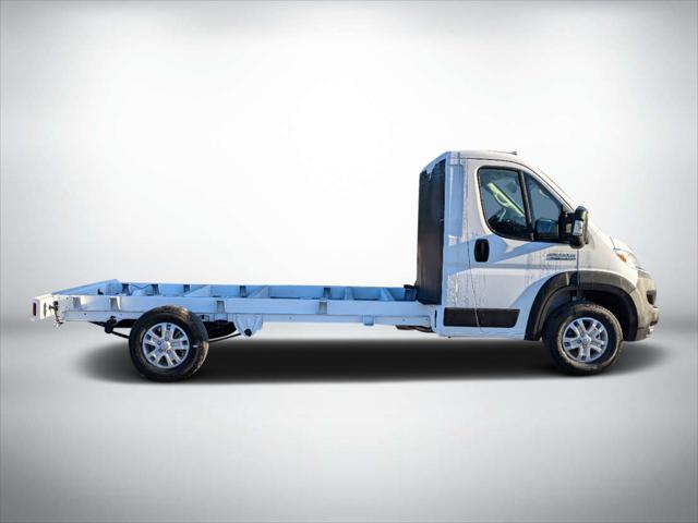 2025 RAM Ram ProMaster RAM PROMASTER 3500 SLT CUTAWAY 159 WB EXT / 104 CA