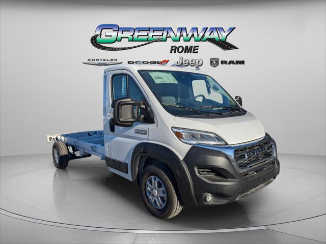 2025 RAM Ram ProMaster RAM PROMASTER 3500 SLT+ CUTAWAY 159 WB EXT / 104 CA