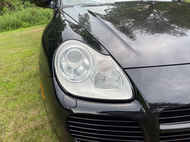 2005 Porsche Cayenne Turbo